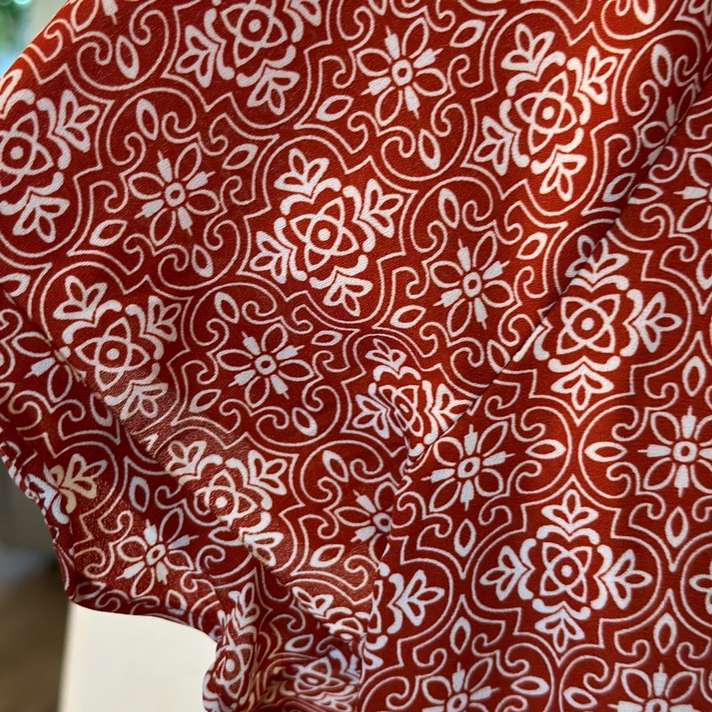 Liz Claiborne Rust and Cream Top - Picture 4 of 5